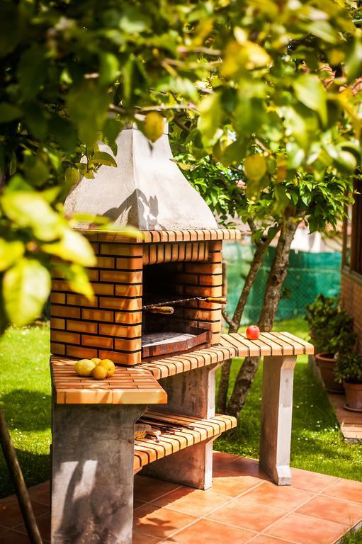 Apartamentos El Pradon De Santa Marina Parres de Llanes Dış mekan fotoğraf