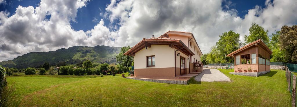 Apartamentos El Pradon De Santa Marina Parres de Llanes Dış mekan fotoğraf